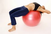 Best Stomach Exercises - In addition to regular cardiovascular exercises, incorporating abdominal exercises in your schedule will help in the toning and firming of the stomach muscles.